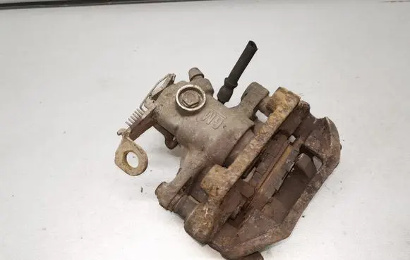 Opel Zafira A Rear brake caliper