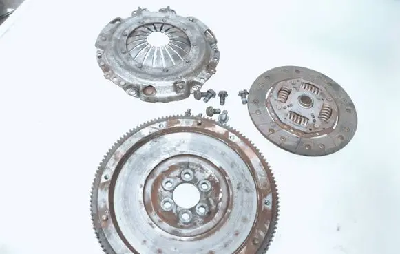Seat Ibiza IV (6J,6P) Clutch set kit 045105273 045141031A