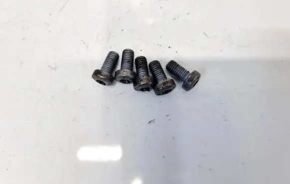 Citroen C4 II Nuts/bolts 