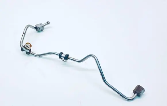 Mercedes-Benz Sprinter W906 Fuel injector supply line/pipe A6510704433