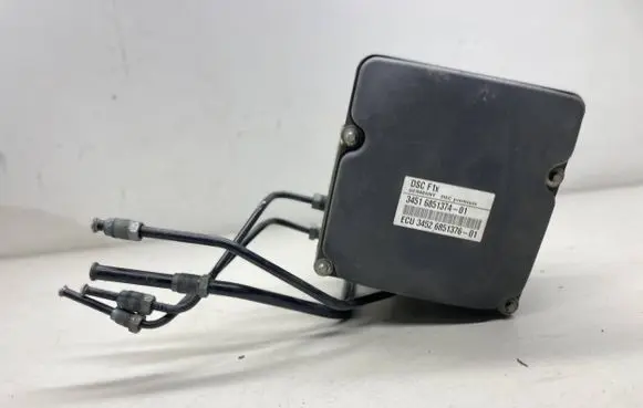 BMW 5 F10 F11 ABS Pump 6851374 6851376