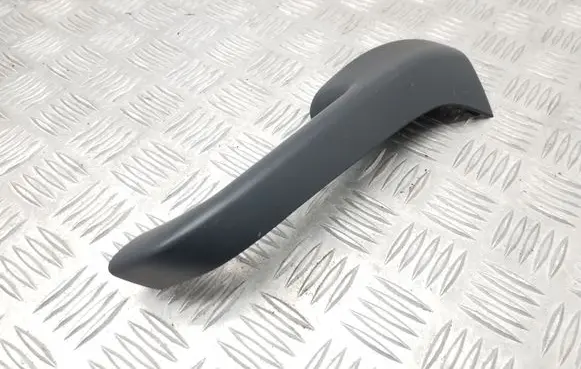 Volkswagen Jetta V Rear door handle trim 1K4868055B