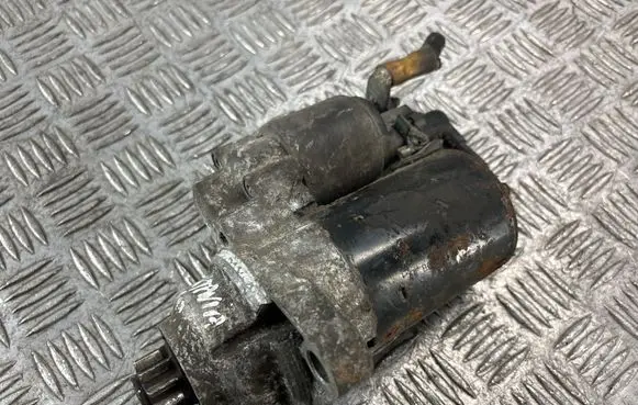 Skoda Octavia Mk2 (1Z) Starter motor 001120408