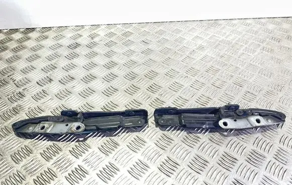 Volkswagen New Beetle Tailgate/trunk/boot hinge 1C0827302A 1C0827301A