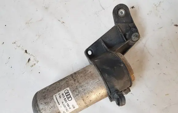Audi A6 S6 C6 4F Air conditioning (A/C) air dryer 4F0820189H