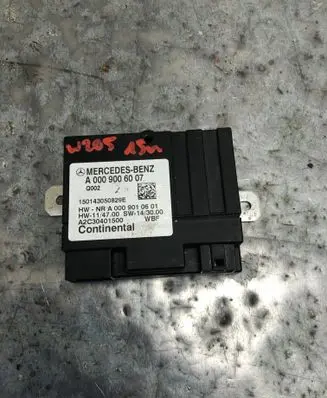 Mercedes-Benz C W205 Fuel injection pump control unit/module A0009006007BILI A0009006007