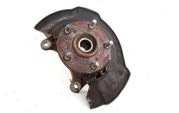 Toyota RAV 4 (XA30) Front wheel hub