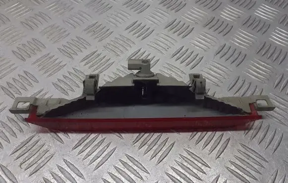 Toyota Corolla E120 E130 Third/center stoplight