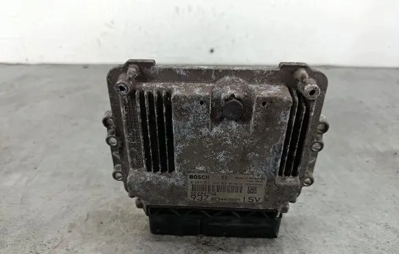 Alfa Romeo GT Engine control unit/module ECU