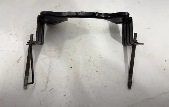 Subaru Outback (BS) Battery bracket 