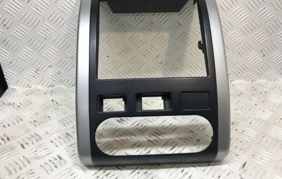 Nissan X-Trail T31 Dashboard center trim panel 68260JG40A