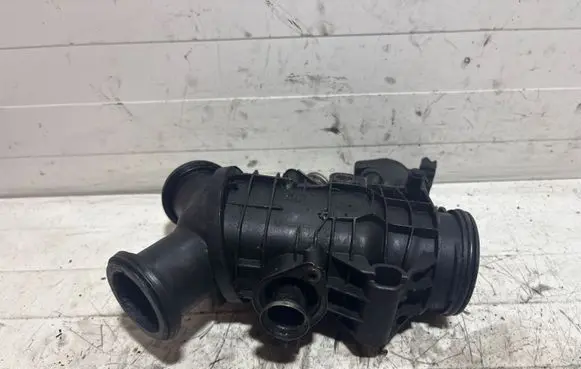 Jaguar S-Type EGR valve 21597914