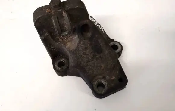 Volvo S80 Engine mounting bracket 86341232 8634123-2