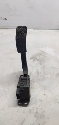 Audi A6 S6 C6 4F Accelerator throttle pedal 4f1723523F