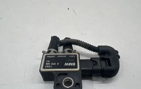 Mini Clubman F54 Exhaust gas pressure sensor 8570686