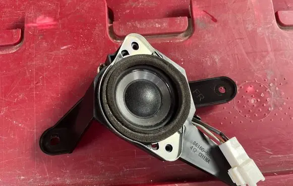 Lexus IS 220D-250-350 Front door speaker 8616053240 C8E44