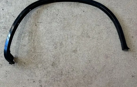 BMW X6 E71 Rear arch trim 7207066