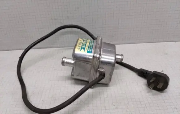 Toyota Avensis T250 Electric engine pre-heating system (optional) 