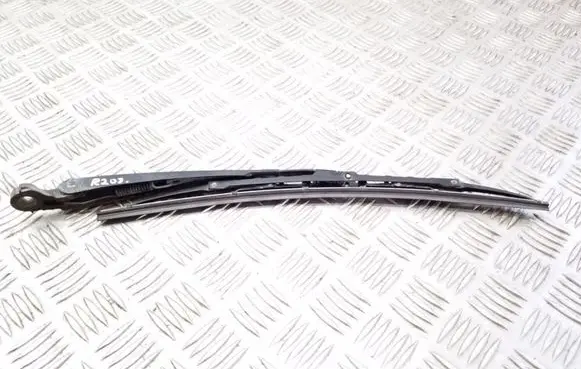 Volkswagen PASSAT B5 Rear wiper blade arm 3B9955707A