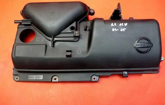 Nissan Micra Rocker cam cover 