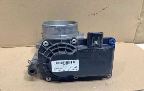 Mazda 6 Throttle valve 6M8G9F991A L3G213640A 092101824