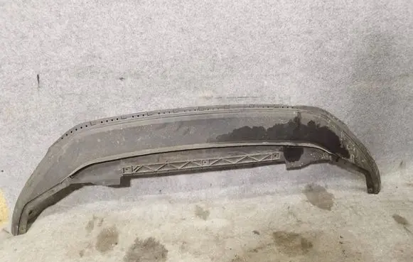 Volkswagen Golf VII Front bumper lip 5G0805915