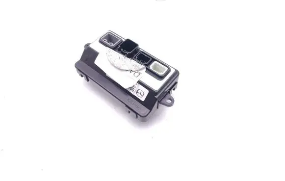 Mazda 3 II Heater blower motor/fan resistor BDGF61590A