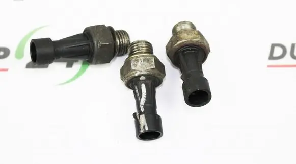 Alfa Romeo 156 Oil pressure sensor 55202374