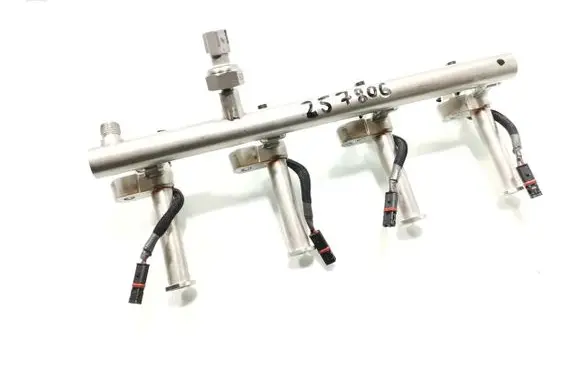 Volvo V40 Fuel main line pipe 31478555