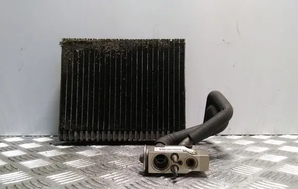 Citroen C5 Air conditioning (A/C) radiator (interior) 657940U 662487N