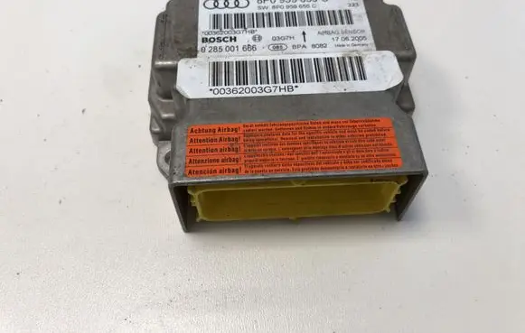 Audi A3 S3 8P Airbag control unit/module 8P0959655C