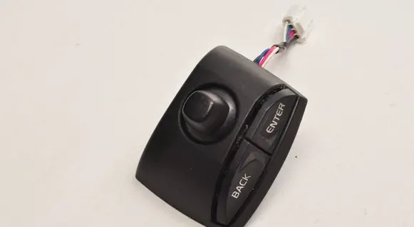 Volvo V50 Steering wheel buttons/switches 31295571