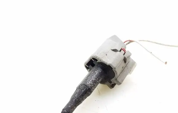 Toyota Avensis T250 Outside/exterior temperature sensor 8348202010