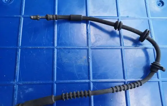 BMW 7 F01 F02 F03 F04 Brake booster pipe/hose 16897