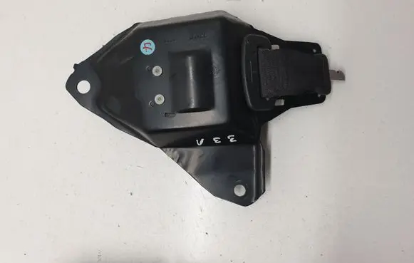 Toyota RAV 4 (XA30) Middle seatbelt (rear) 7E6360