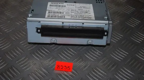Volvo C30 Radio/CD/DVD/GPS head unit 31210341