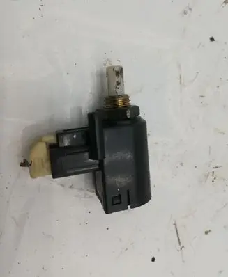 Clutch pedal sensor