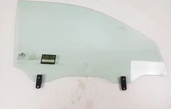 Hyundai Tucson JM Front door window glass four-door