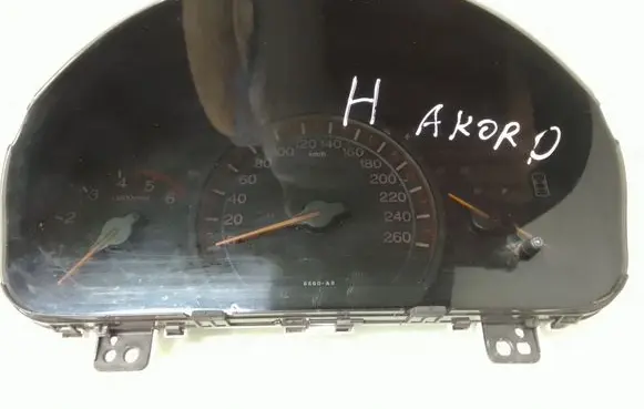 Honda Accord Speedometer (instrument cluster) 78100G200
