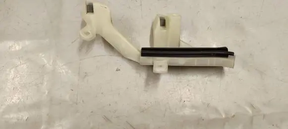 Opel Corsa F Front door windshield rail 9823206180
