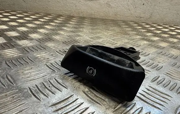 Mercedes-Benz C W204 Hand brake release handle A2044200177