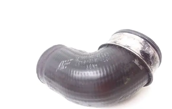 Ford Galaxy Intercooler hose/pipe 7M3145708b