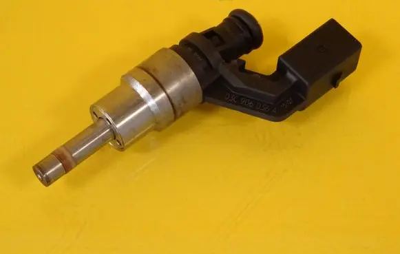 Fuel injector