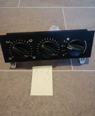 Renault Master II Climate control unit 133761F 101052