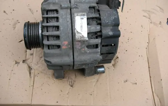 Citroen C5 Generator/alternator 9678049480