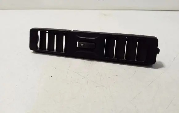 Opel Zafira C Other sill/pillar trim element