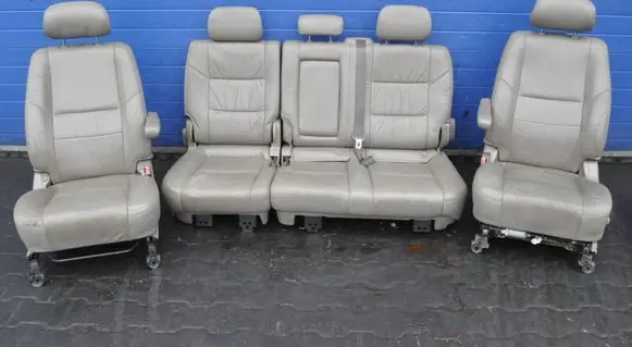 Toyota Tundra I Seat and door cards trim set 