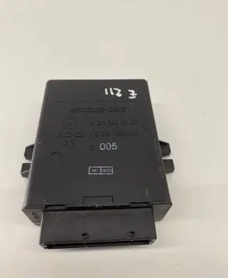 Mercedes-Benz E W211 Air suspension control unit module (rear) A2115450432 410213006001