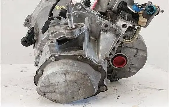 Peugeot 308 Manual 5 speed gearbox 20DP42