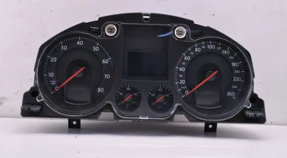 Speedometer (instrument cluster)